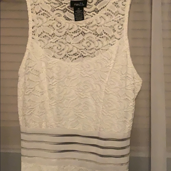 Dress - Picture 4 of 4
